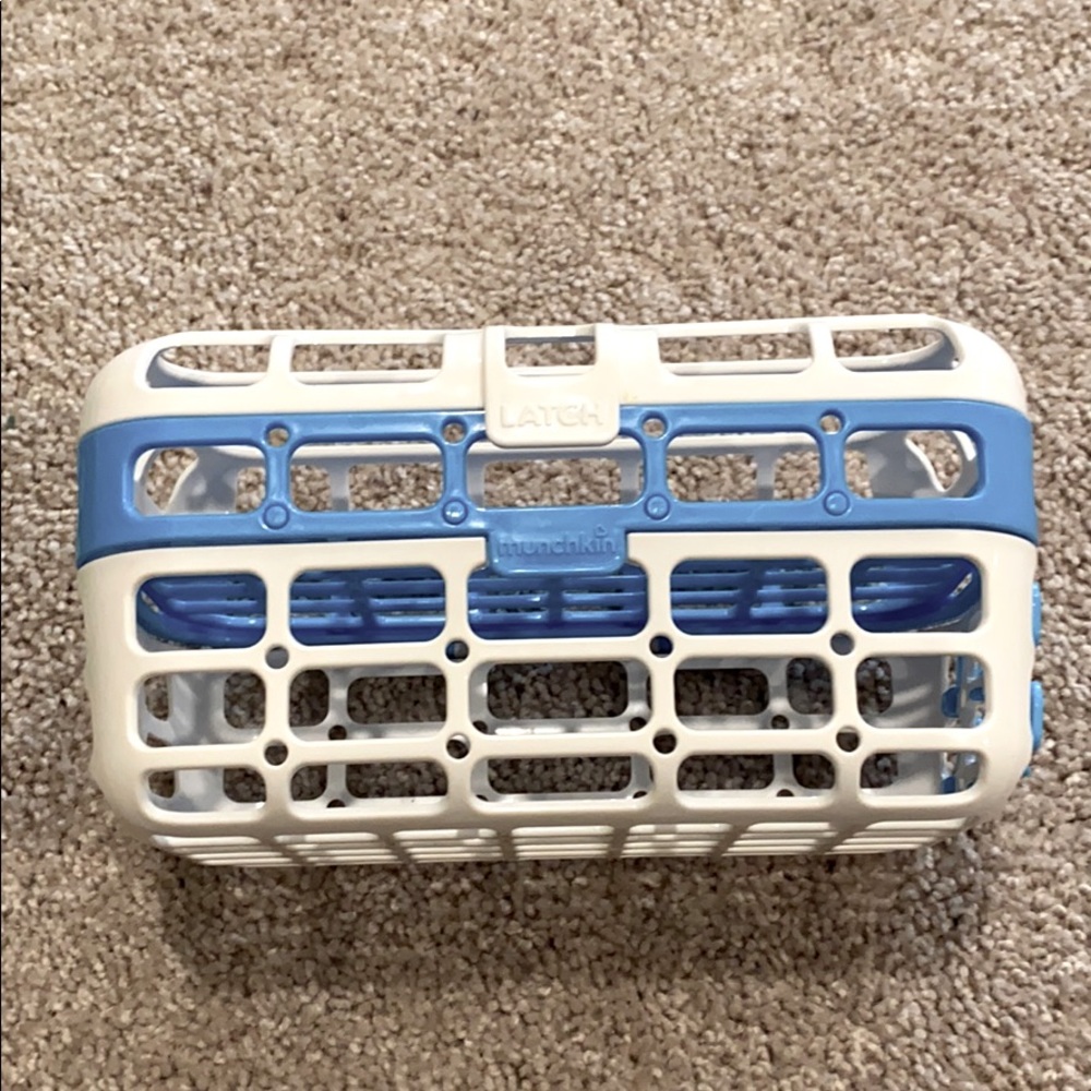 Munchkin Dishwasher Basket